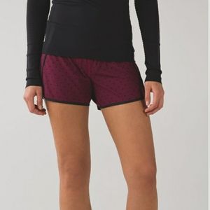 Lululemon Run Times Shorts SZ 2